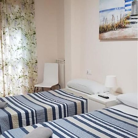 Javier Pedrouzo Sleeping Group Hotel Ngoại thất bức ảnh