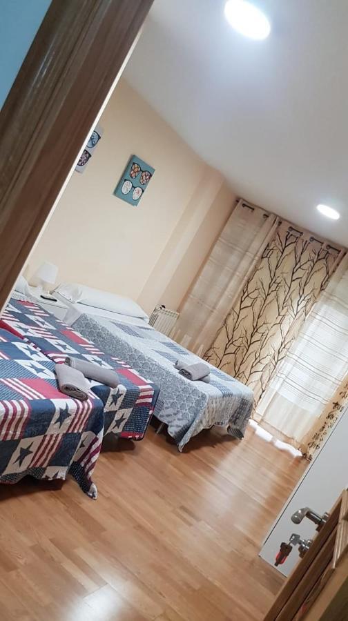 Javier Pedrouzo Sleeping Group Hotel Ngoại thất bức ảnh